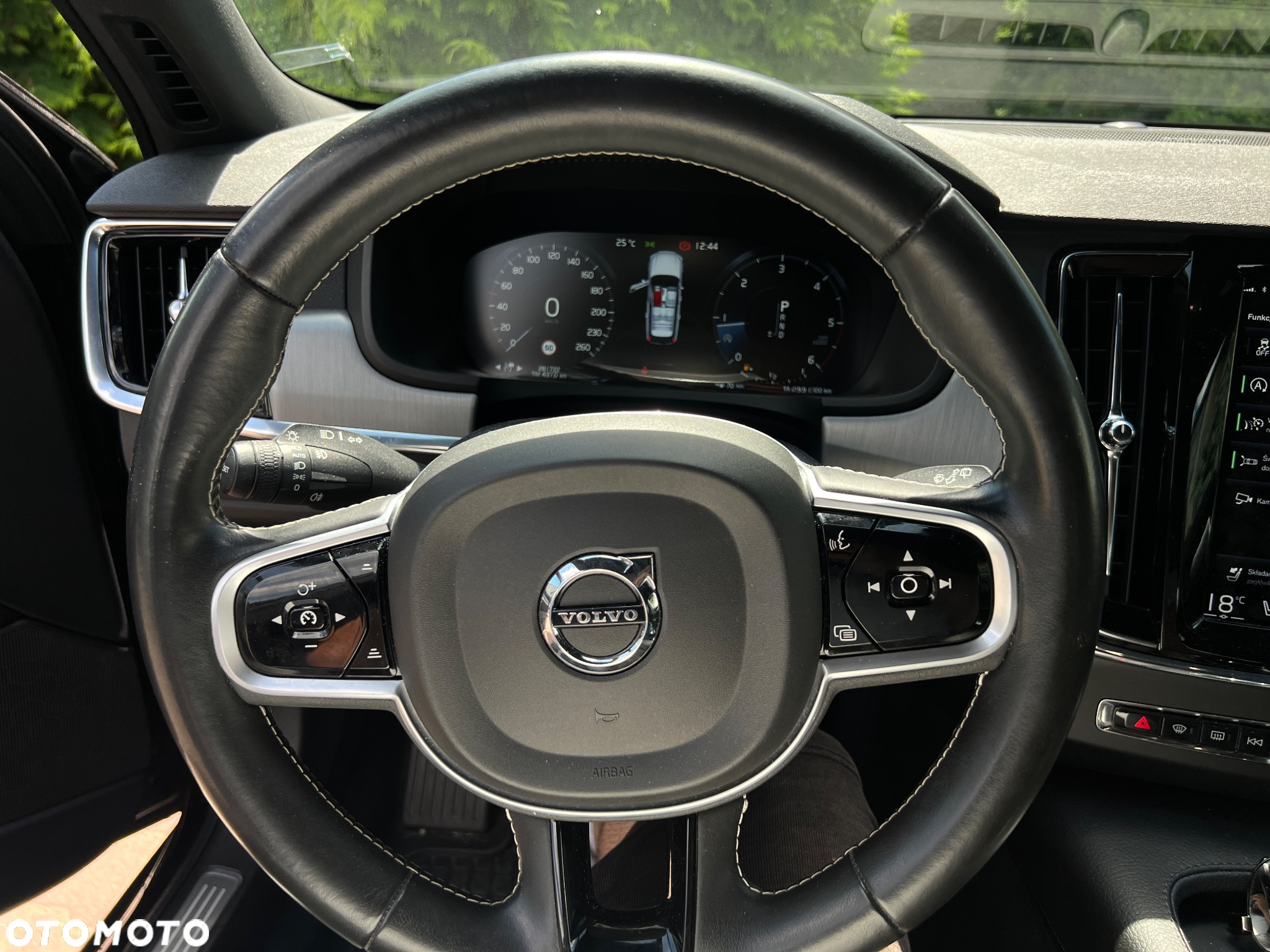 Volvo V90 D4 AWD Geartronic Inscription - 10