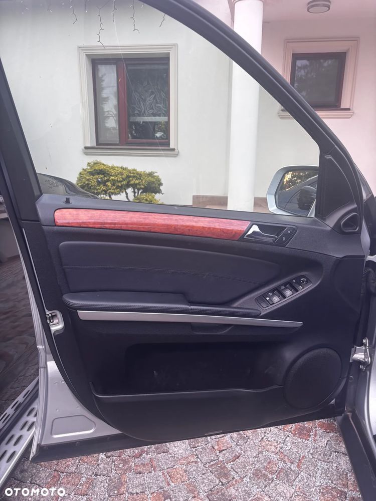 Mercedes-Benz ML 350 CDI 4-Matic - 9