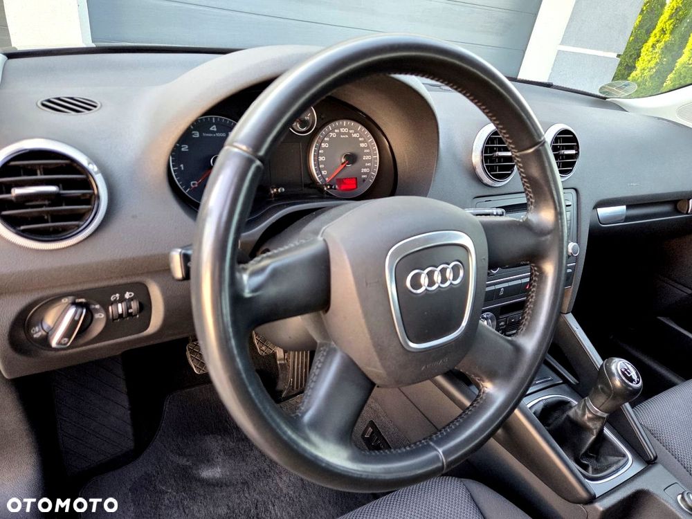 Audi A3 Sportback - 24