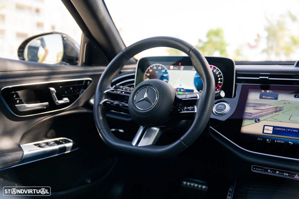 Mercedes-Benz E 300 e Station - 16
