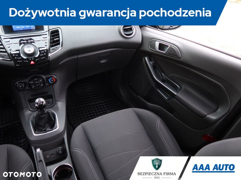 Ford Fiesta - 9