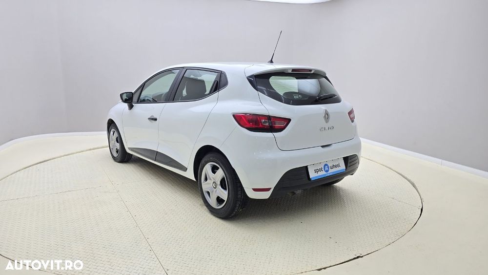 Renault Clio dCi Zen - 10