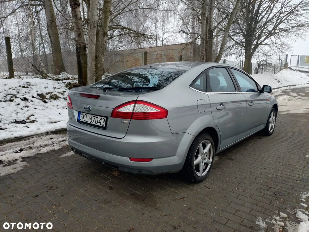 Ford Mondeo - 7