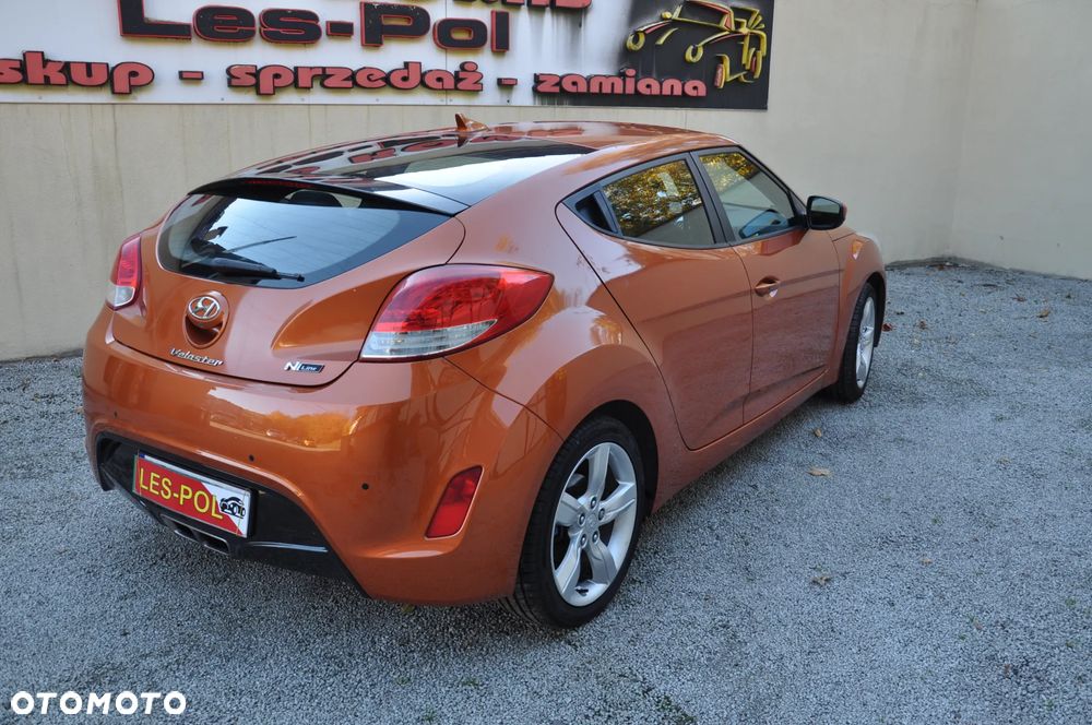 Hyundai Veloster 1.6 GDI Premium - 6