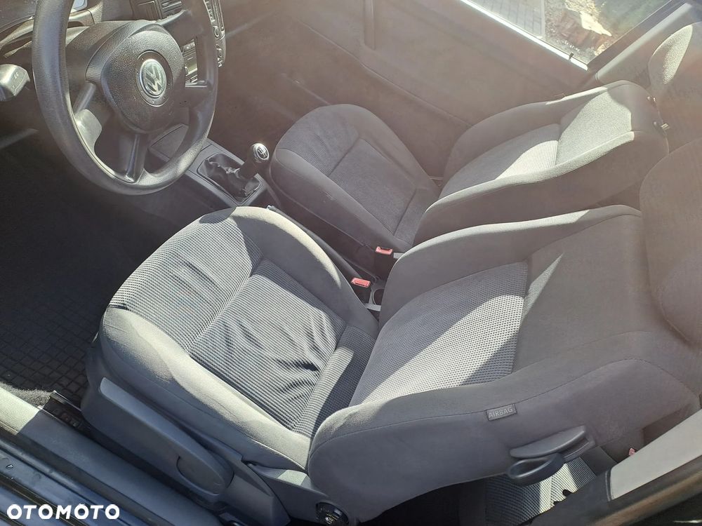 Volkswagen Polo - 5