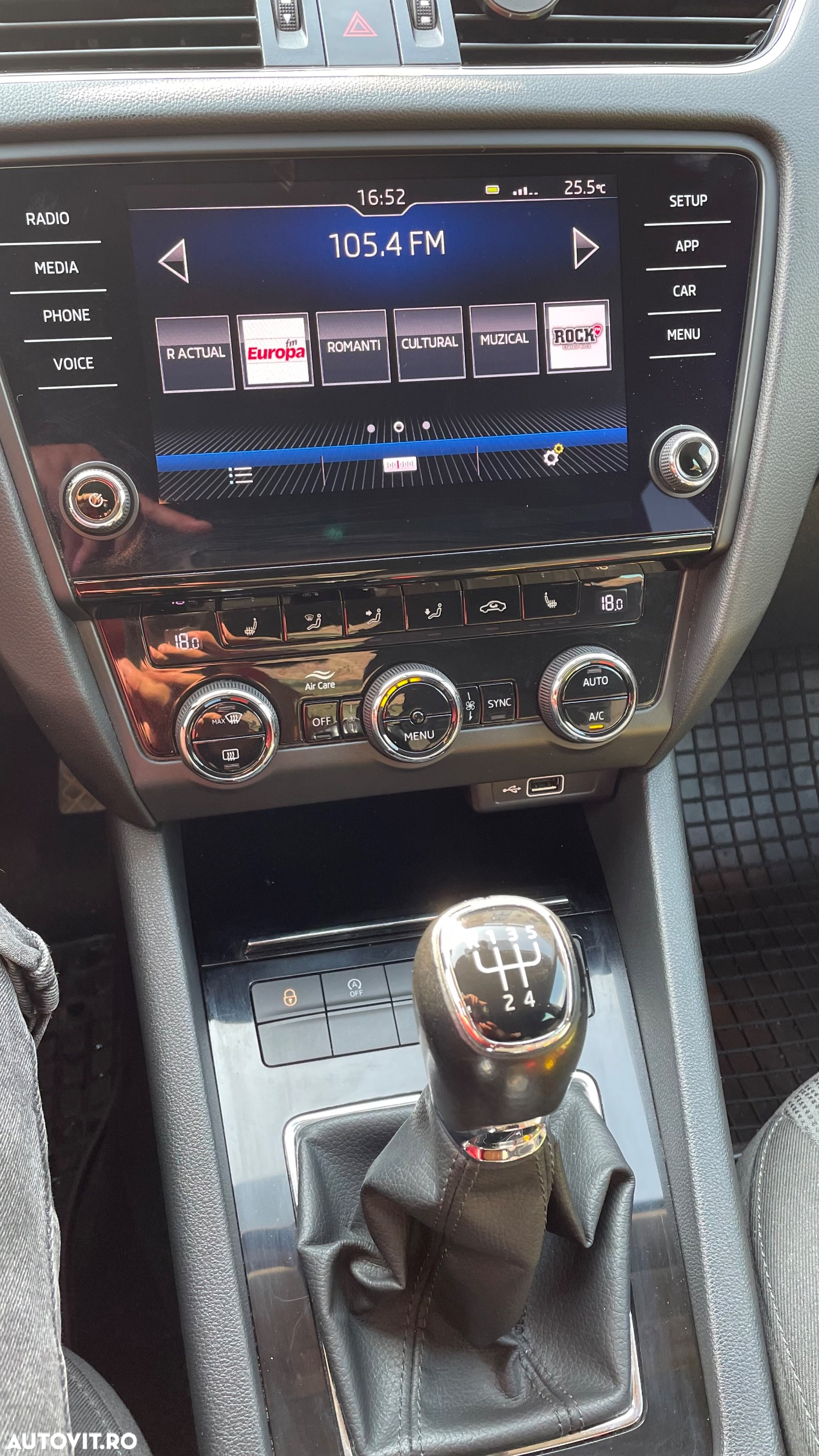 Skoda Octavia 1.6 TDI Style - 30