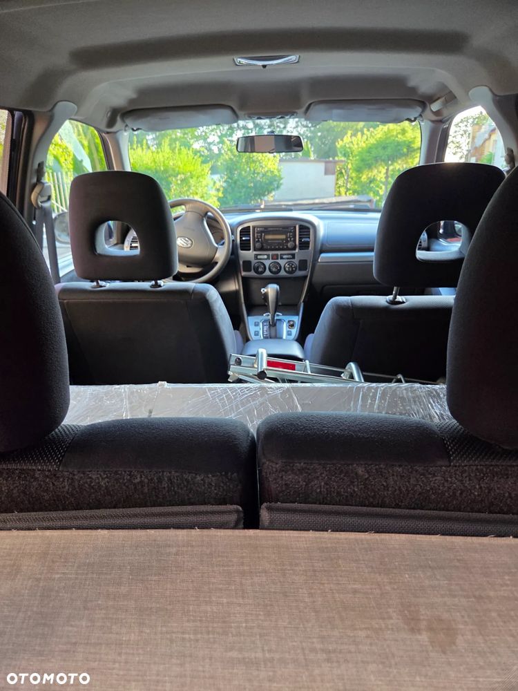 Suzuki Grand Vitara 2.0 - 3