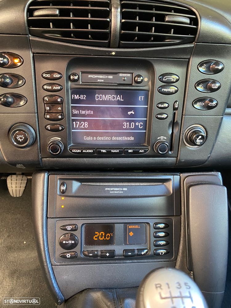 Porsche 911 Série F - 15