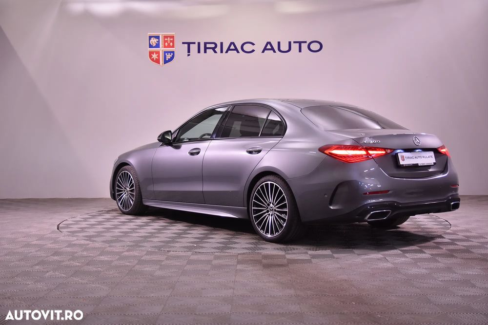 Mercedes-Benz C 300 9G-TRONIC AMG Line - 4