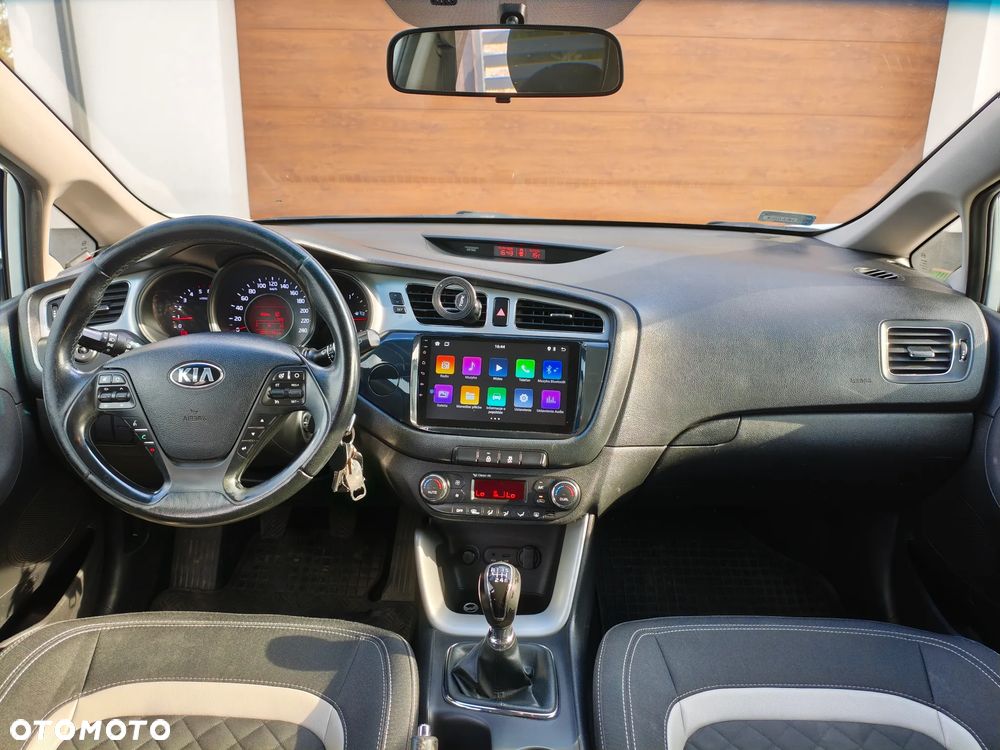 Kia Ceed 1.6 CRDi S - 11
