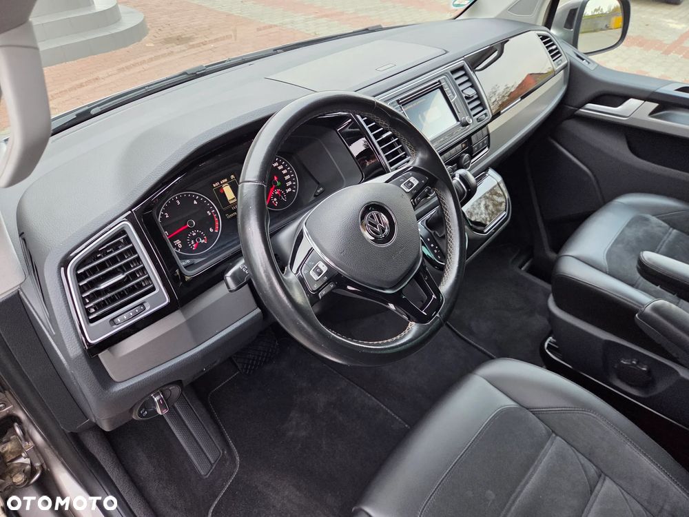 Volkswagen Multivan - 24