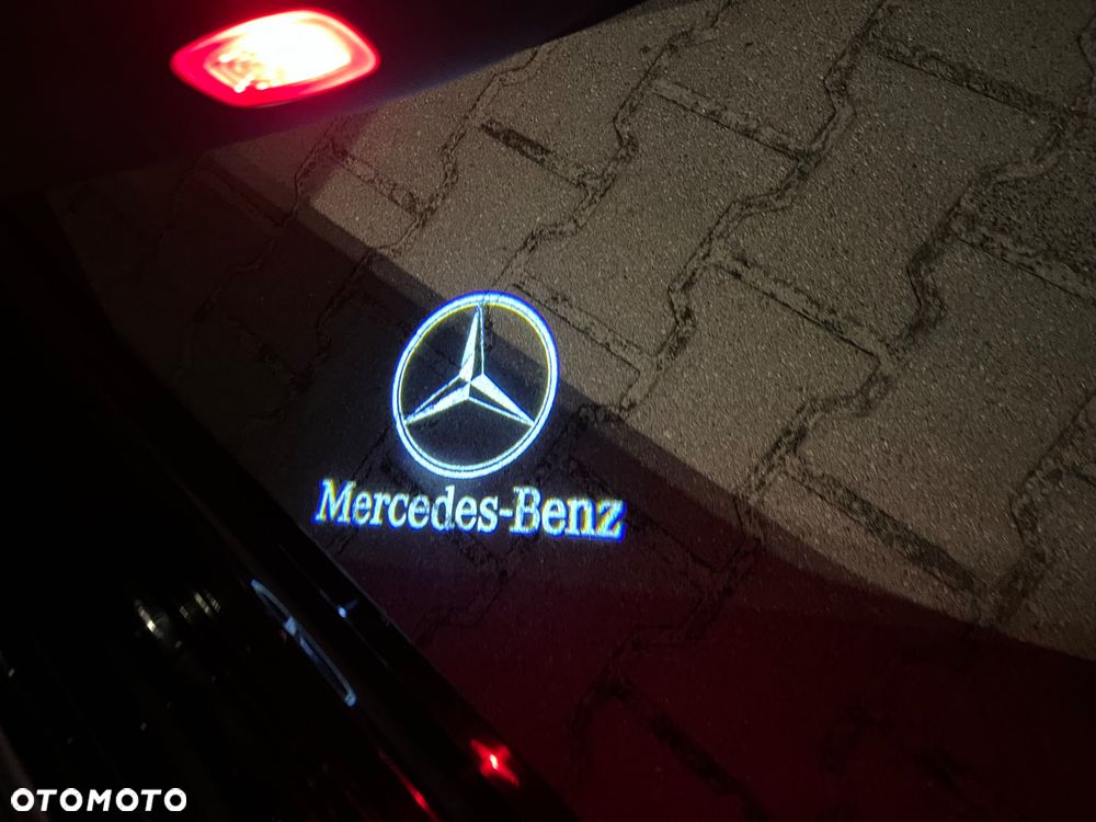 Mercedes-Benz CLA 220 7G-DCT AMG Line - 23