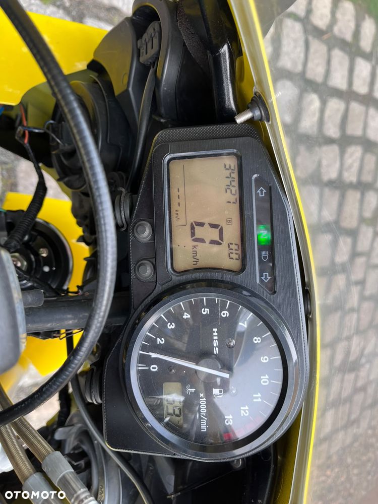 Honda CBR - 9