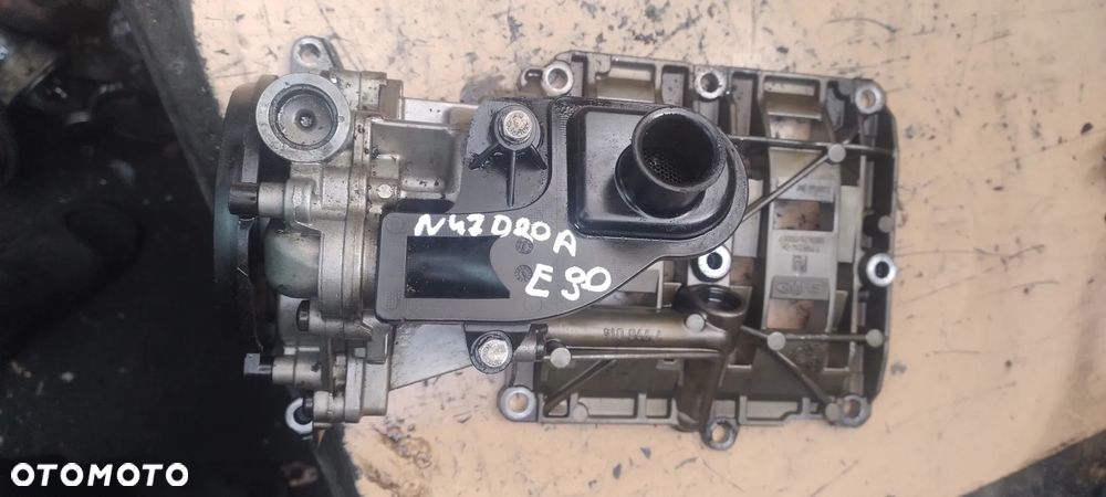 BMW E90 2,0d N47D20A pompa oleju smok 7798014 - 2