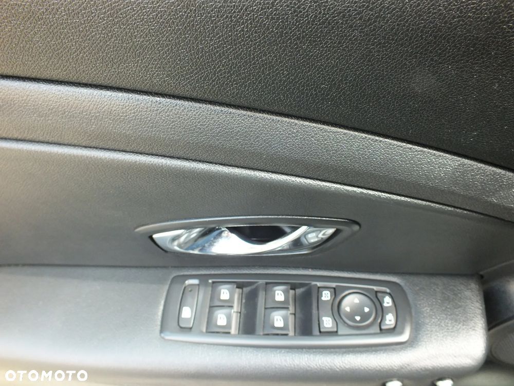 Renault Fluence - 25