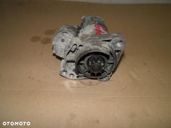ROZRUSZNIK VW TOUAREG 077911023J