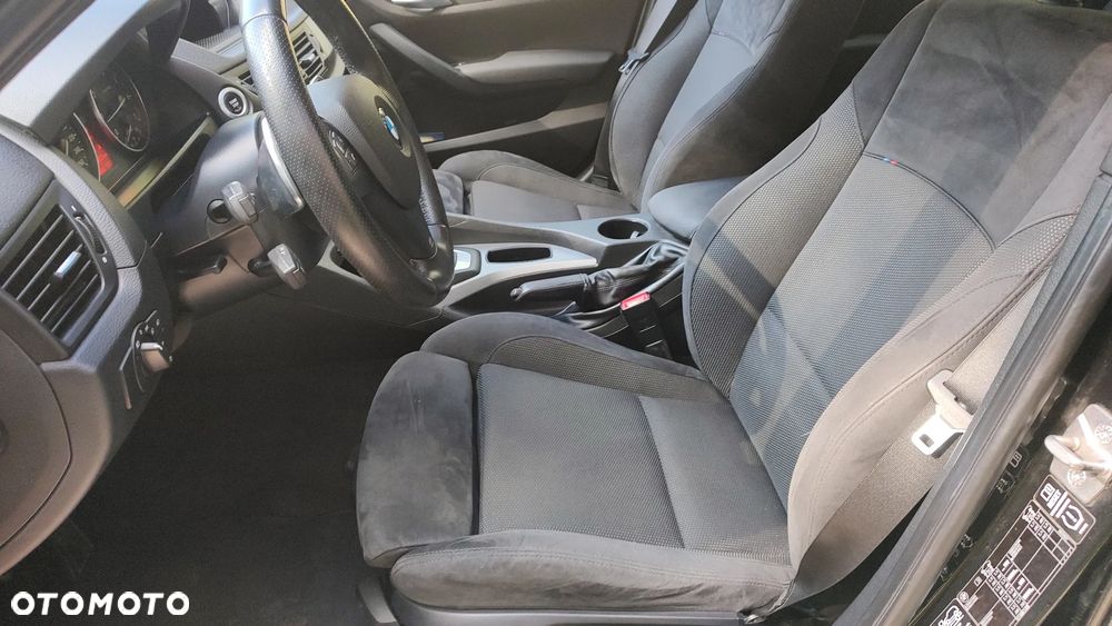 BMW X1 xDrive20i - 33