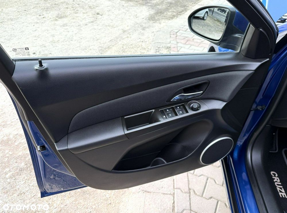 Chevrolet Cruze 1.4 LT - 15