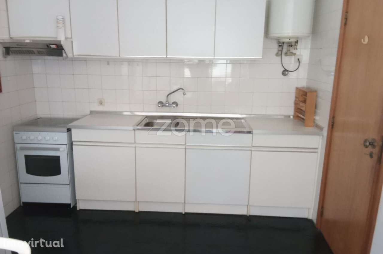 Apartamento T1 ao Hospital Trofa Saude de Gaia - Grande imagem: 2/19