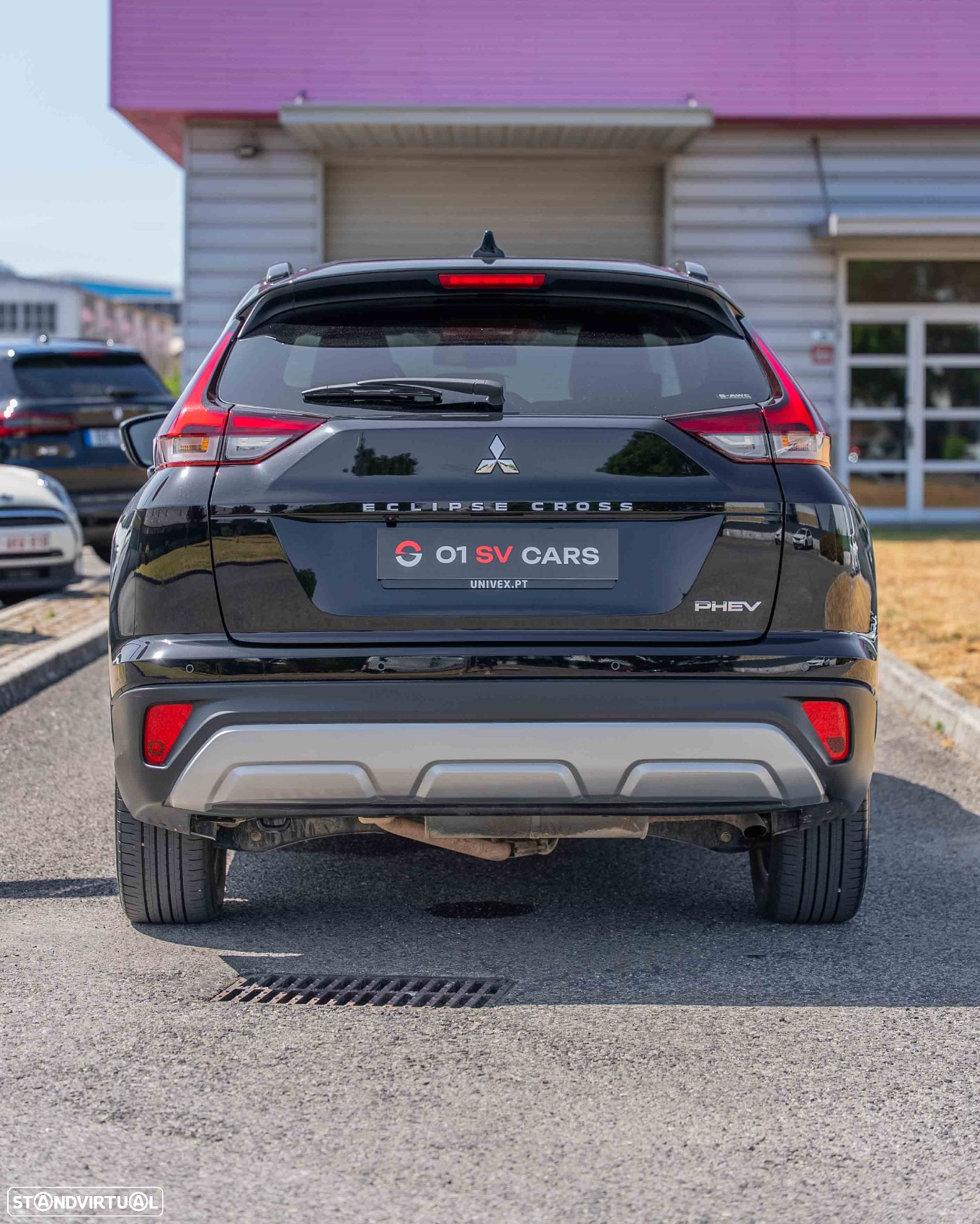 Mitsubishi Eclipse Cross 2.4 PHEV eMotion - 3