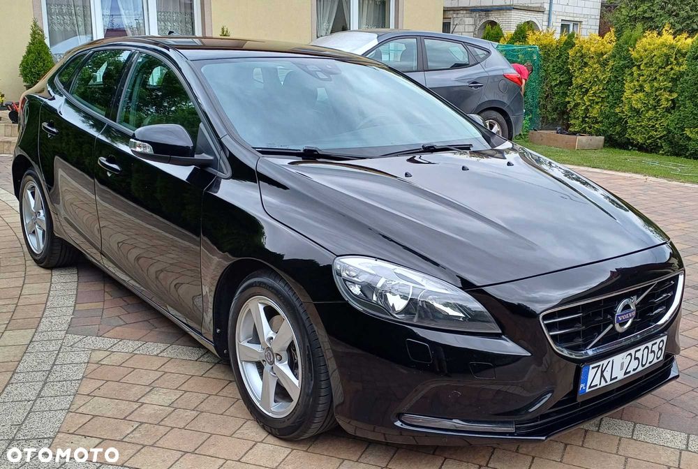 Volvo V40 - 1