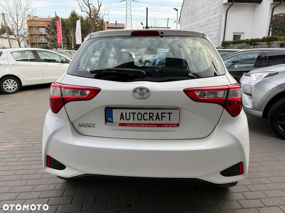 Toyota Yaris 1.0 Active - 24