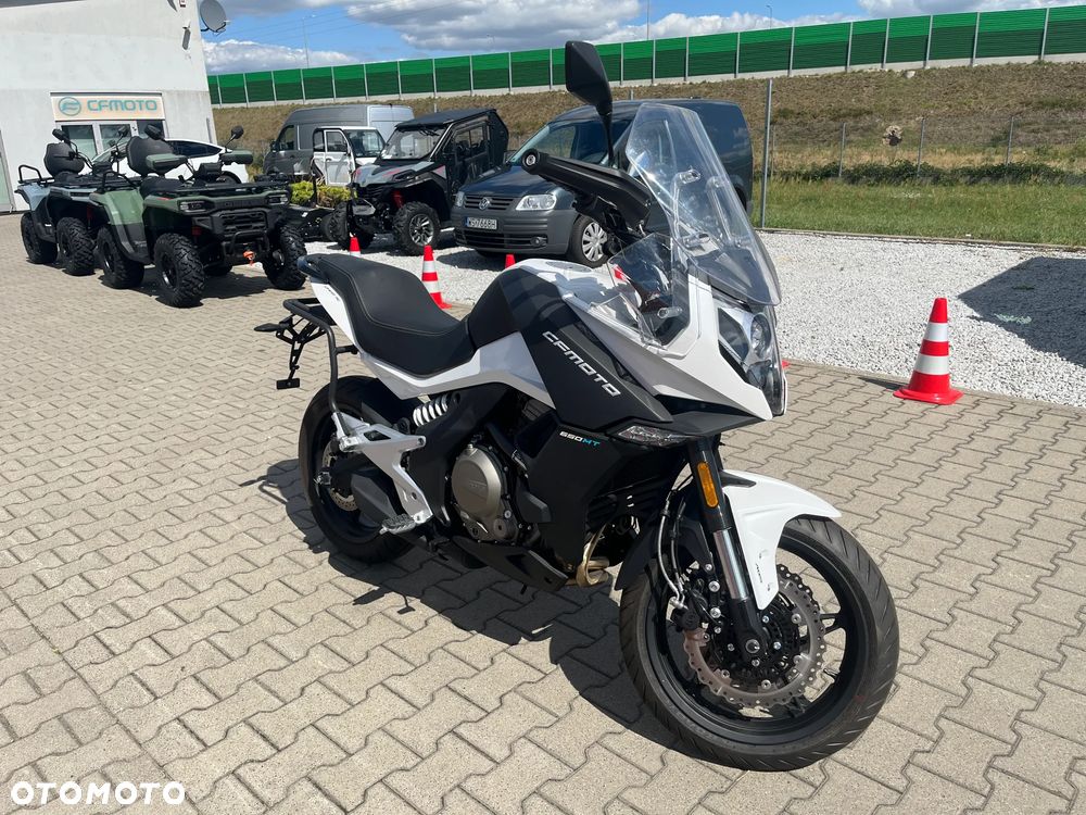 CFMoto 650 MT - 9