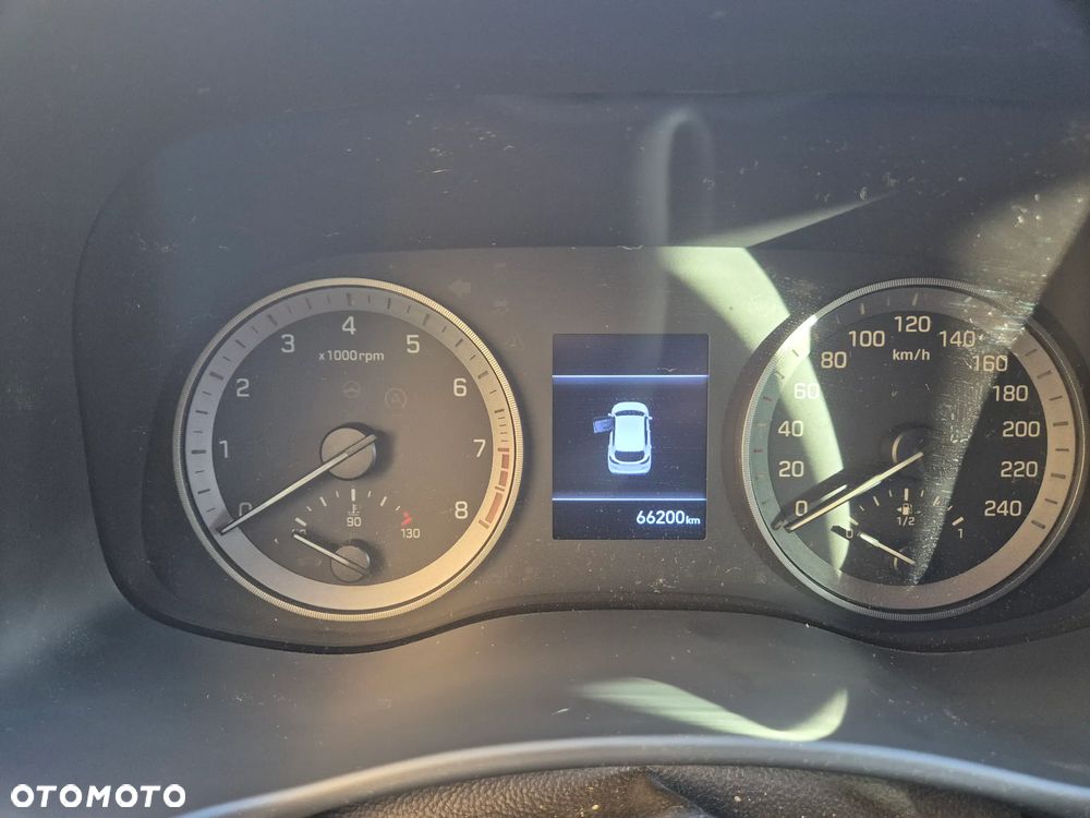 Hyundai Tucson 1.6 GDi Comfort 2WD - 9