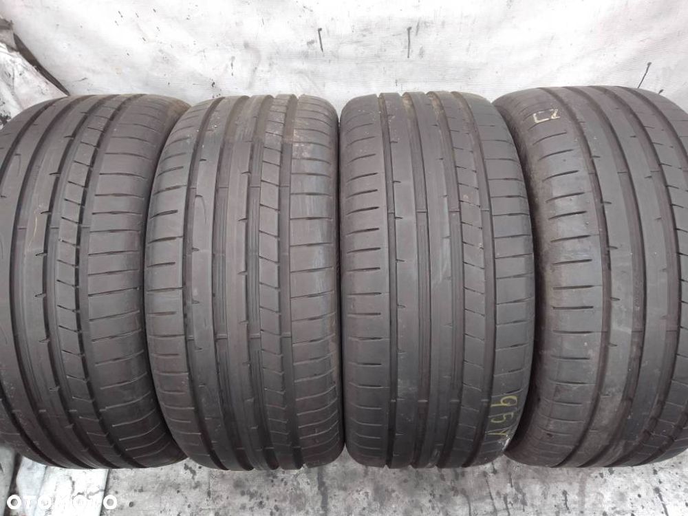 Dunlop Sport Maxx RT2 235/40 ZR18 95Y 2024 7-7.5mm - 1