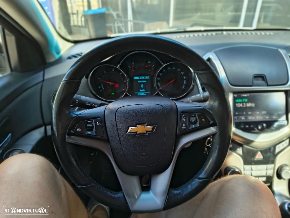 Chevrolet Cruze SW 1.7 VCDi LTZ - 14