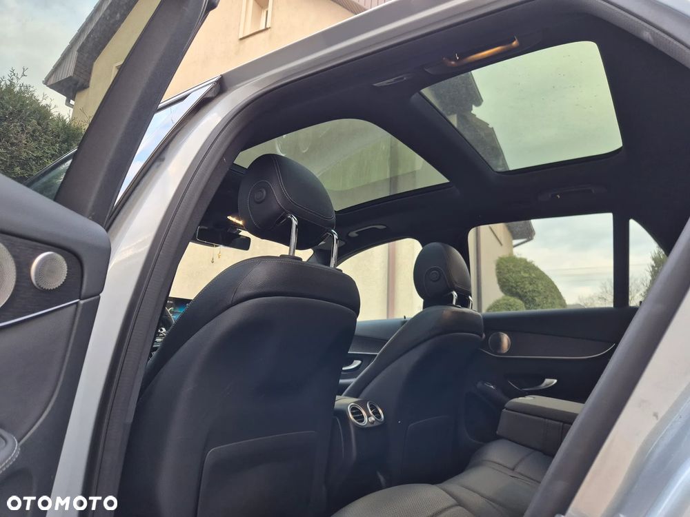 Mercedes-Benz GLC - 15