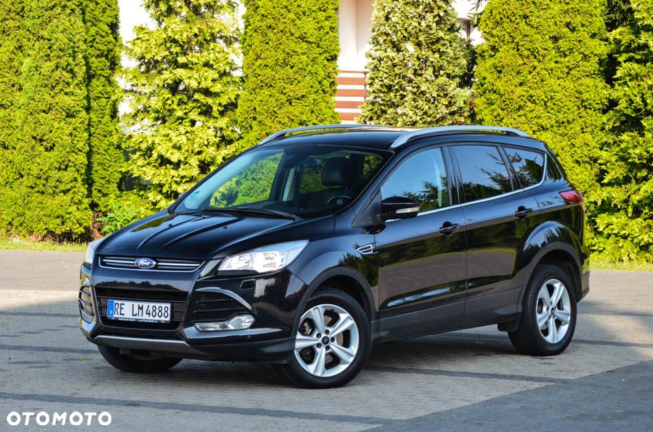Ford Kuga 2.0 TDCi 4WD Titanium - 4