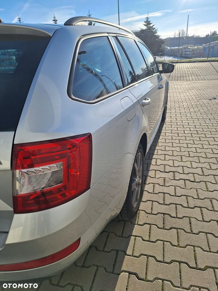 Skoda Octavia 1.6 TDI Edition - 7