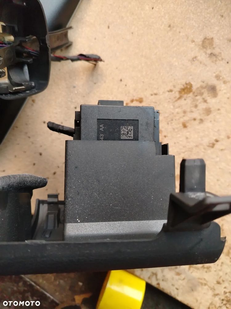 VW PASSAT B7 2.0 TDI AUTOMAT  STACYJKA KLUCZYK KOMPLET - 2