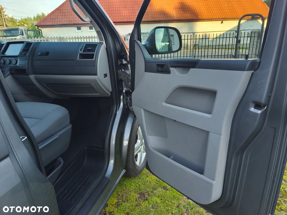 Volkswagen Transporter - 21