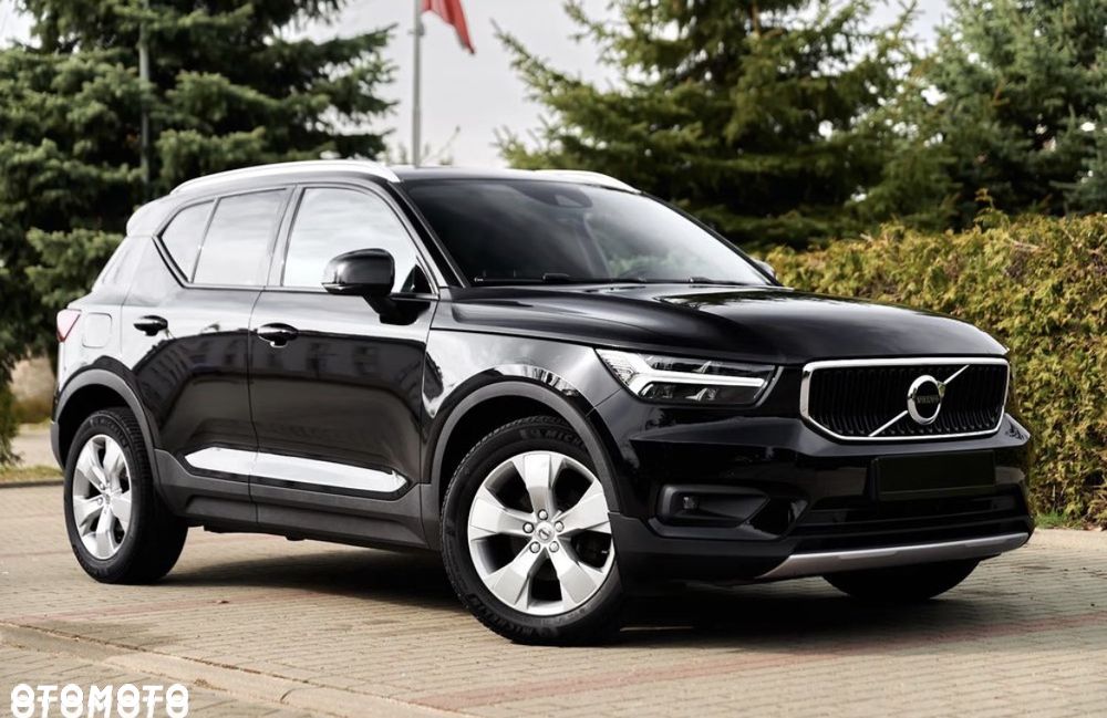 Volvo XC 40 T3 Momentum Pro - 1