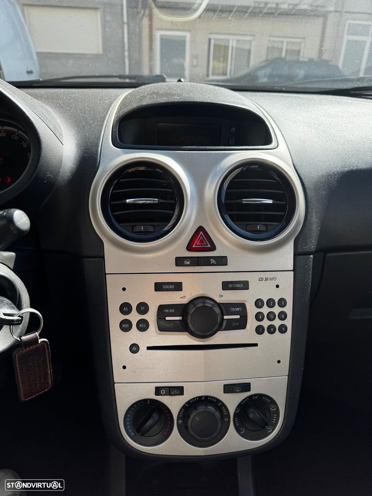 Opel Corsa - 14