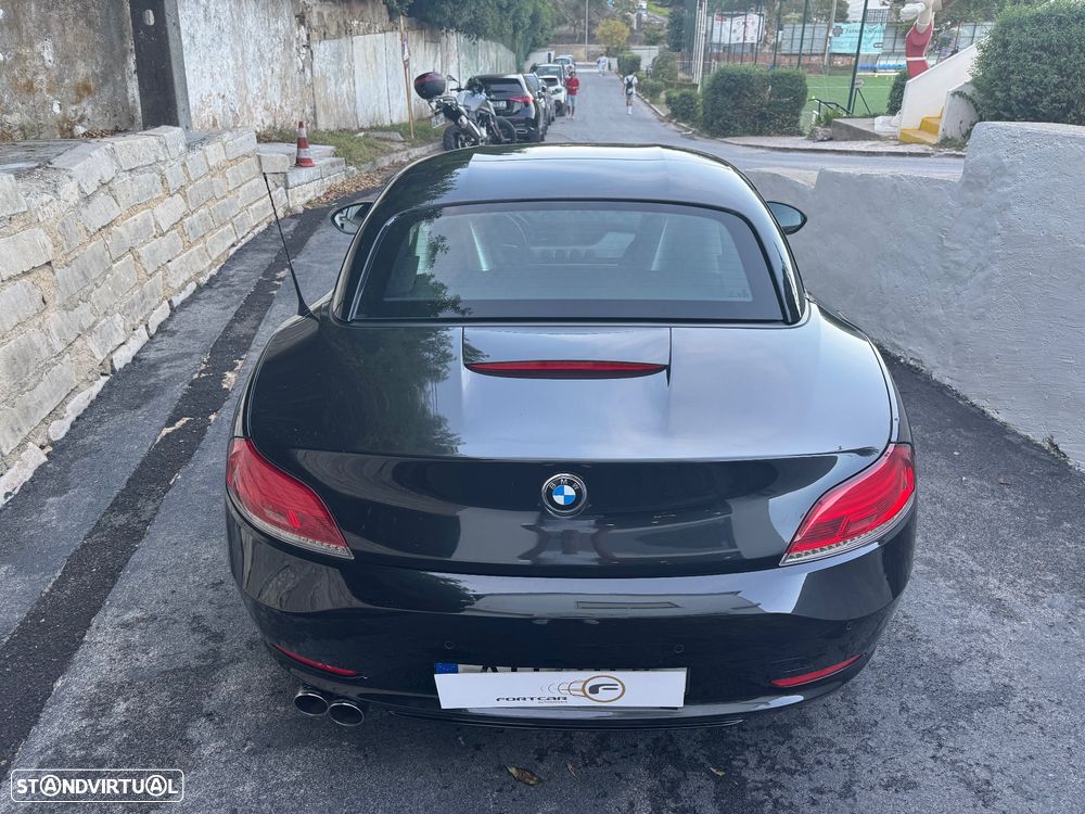 BMW Z4 sDrive18i - 11
