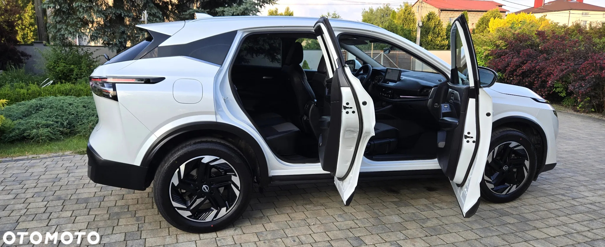 Nissan Qashqai 1.3 DIG-T MHEV Xtronic N-Connecta - 11