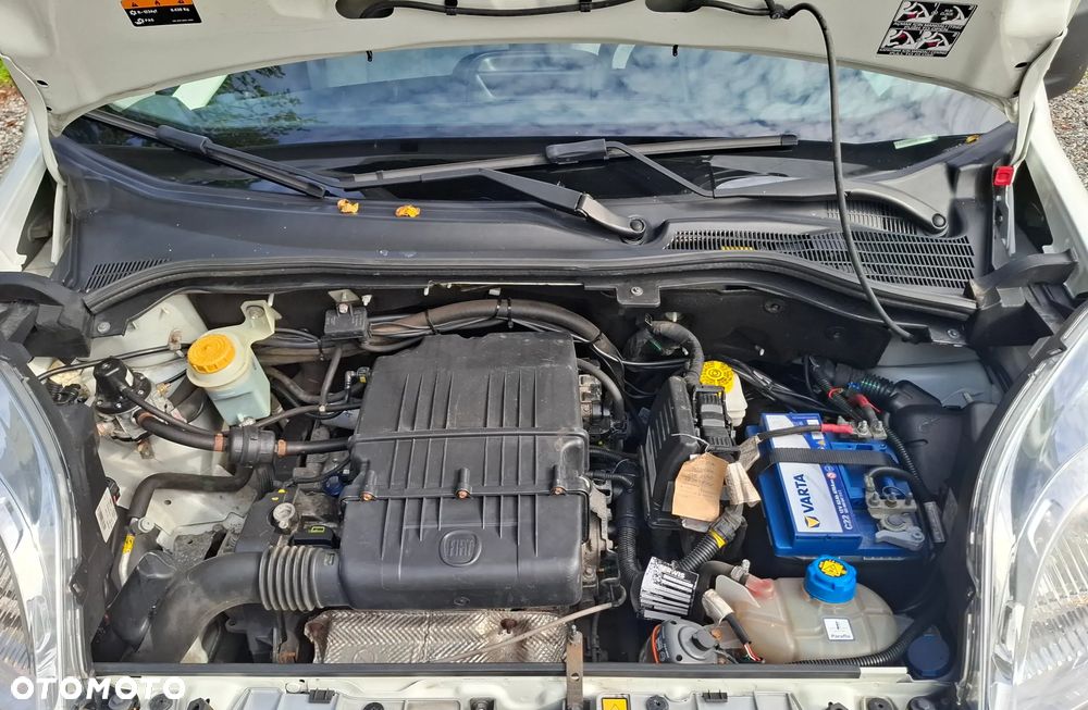 Fiat Fiorino Kombi 8V SX - 13