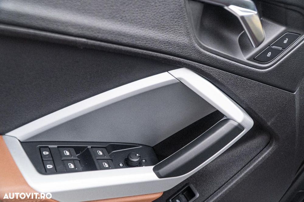 Audi Q3 Sportback 1.5 35 TFSI S tronic Basic - 24