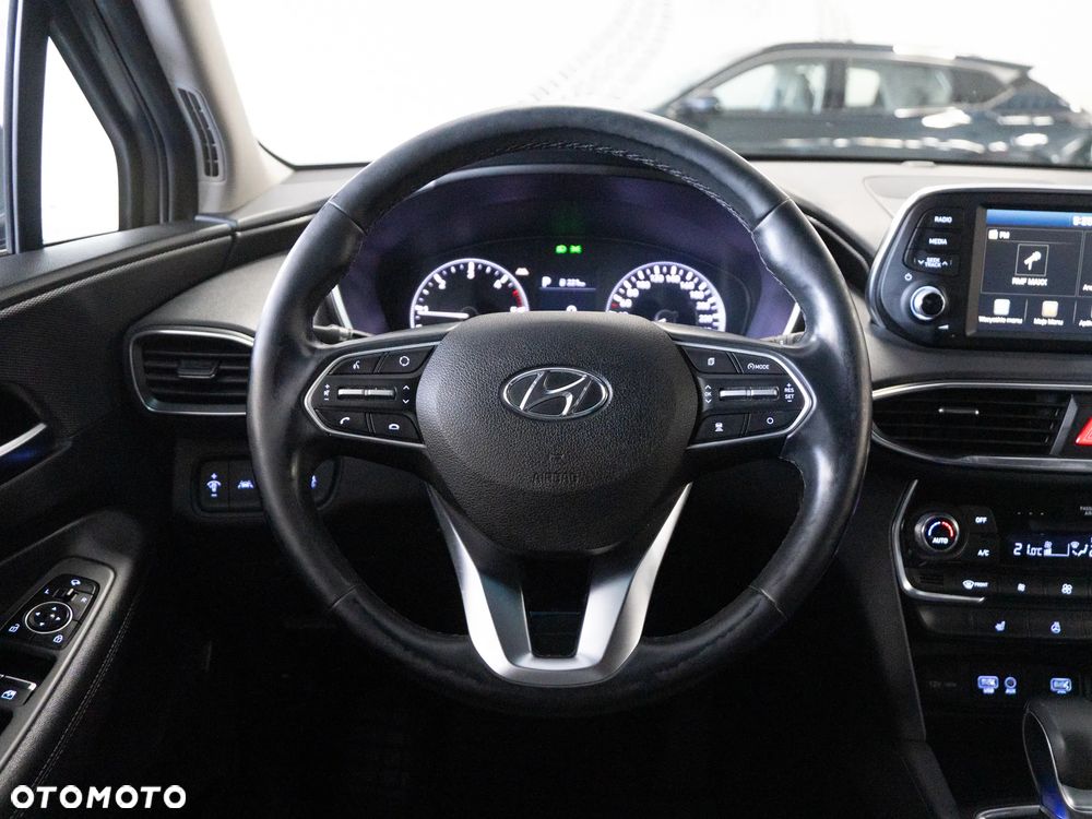 Hyundai Santa Fe 2.0 CRDi Executive 4WD - 32