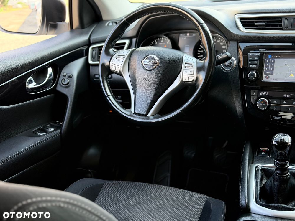 Nissan Qashqai 1.6 DIG-T Tekna - 26