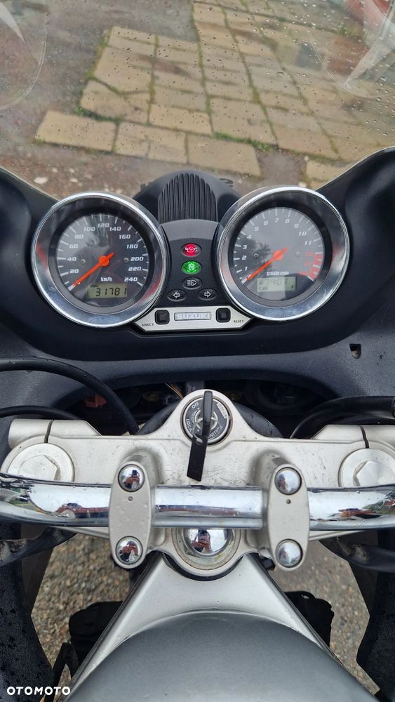 Suzuki Bandit GSF 600 S wszystkie części: Silnik,lagi,lampa,rama,kierownica,owiewka, - 3