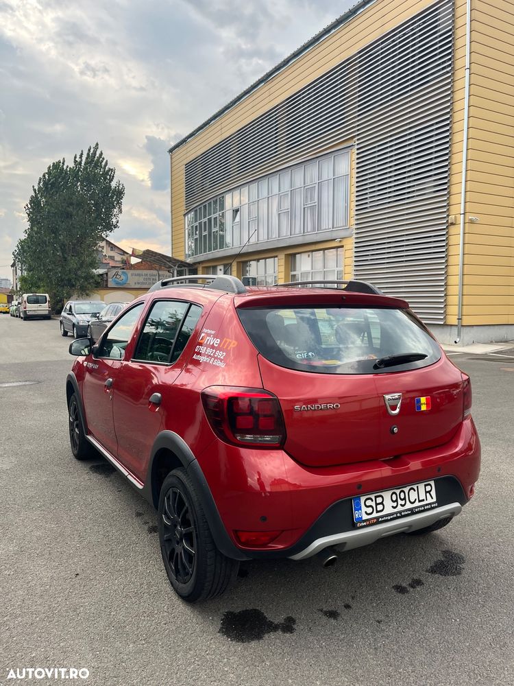 Dacia Sandero 0.9 Stepway - 4