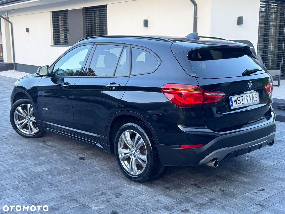 BMW X1 xDrive20i xLine sport - 3