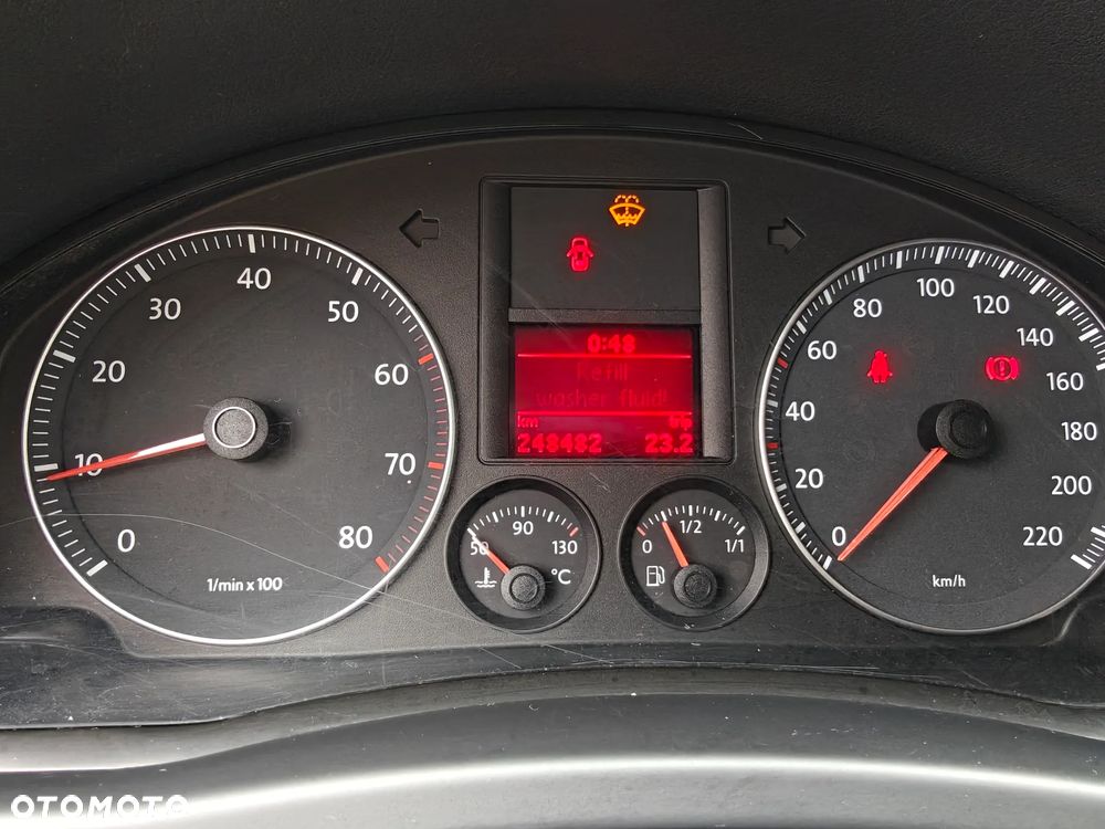 Volkswagen Golf 1.4 Comfortline - 11
