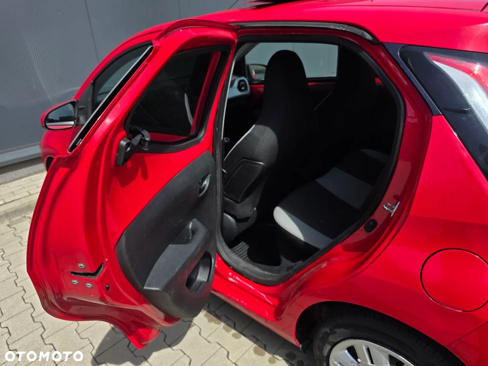 Toyota Aygo 1.0 VVT-i Sprint EU6 - 17