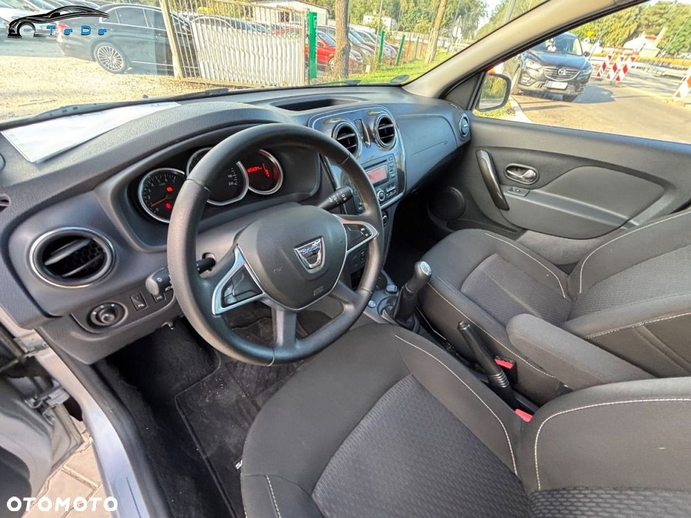 Dacia Sandero 0.9 TCe SL Celebration S&S EU6 - 26