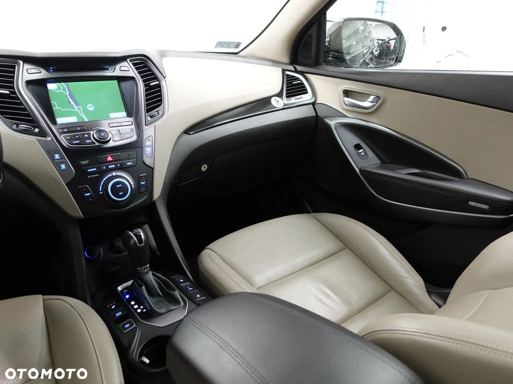 Hyundai Santa Fe 2.2 CRDi Executive - 35